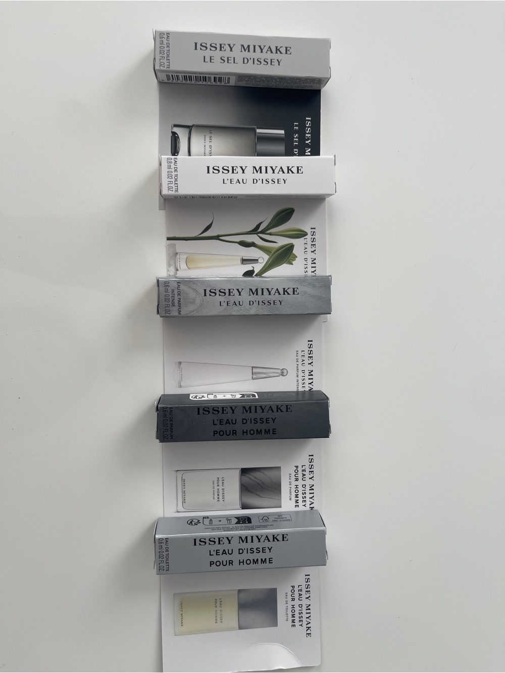 5 pc Women’s Beauty/Perfume Sampler Variety Pack NEW
